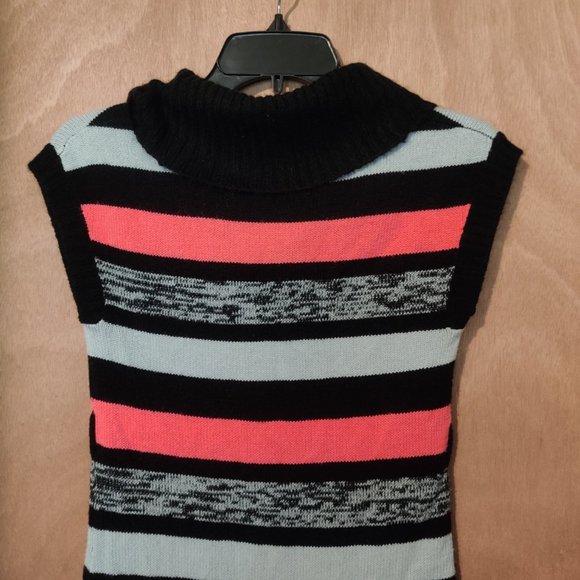 Girls Tunic, Short Sleeved Sweater - Picture 5 of 8